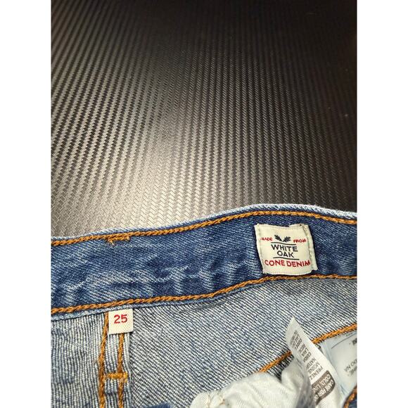 Levi’s White Oak Cone Denim Shorts Size 25 Cut-Off Mini Shorts 2.5 Inch - Picture 3 of 12